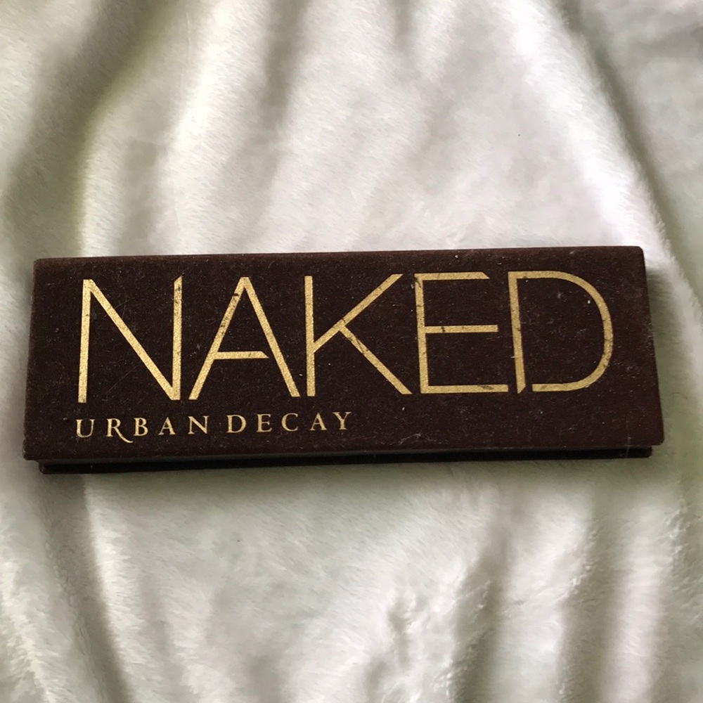 Urban Decay Naked Eyeshadow Palette